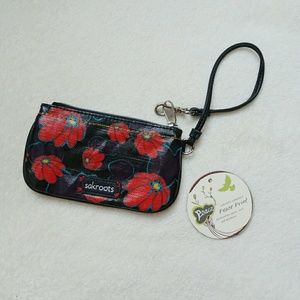 NWT! Sakroots Red Poppy Wristlet